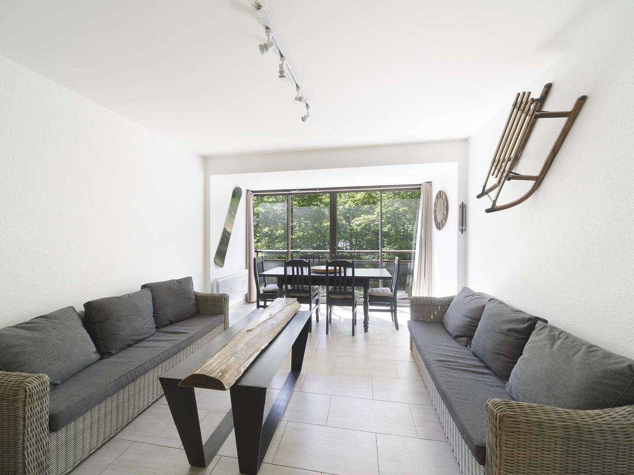 Entire apartment, 3-star apartment for 6 with ski locker in Gourette in Gourette, Eaux-Bonnes