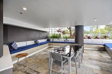 Holiday Apartment for 6 People in Surfers Paradise, Queensland, Photo 1