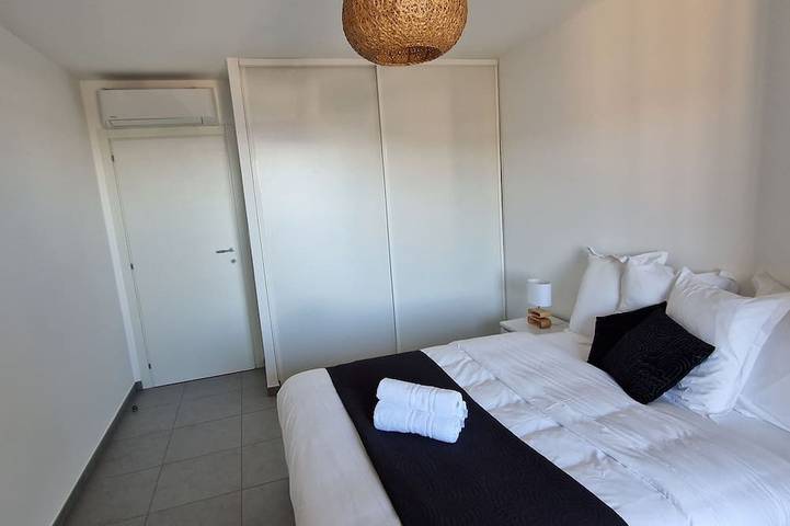 Appartement entier, T2 Fronte Di Mare – Appartement de standing en front de mer, centre de Propriano in Propriano, Arrondissement de Sartène