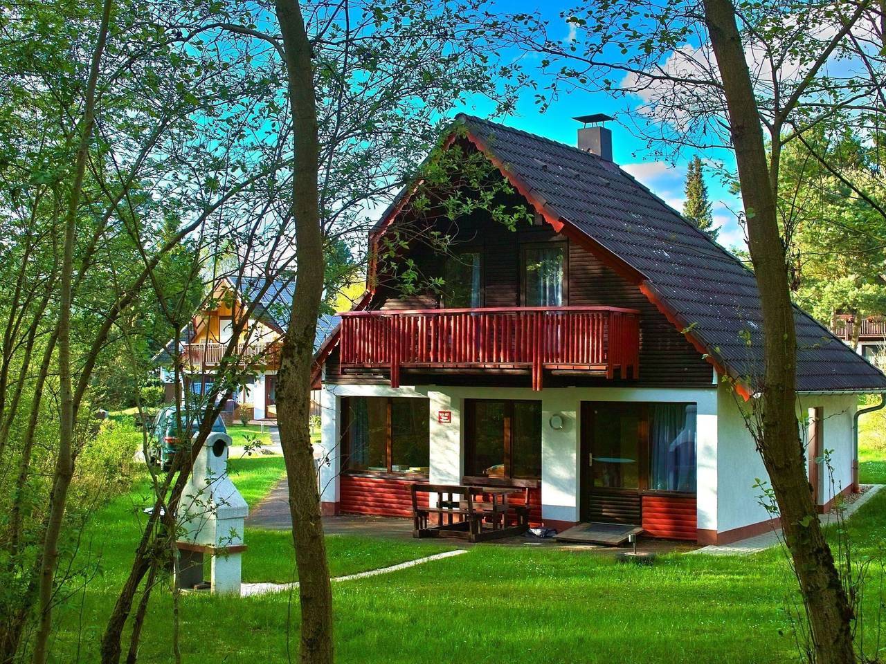 Familienfreundliches Ferienhaus mit Kamin in Silbersee, Frielendorf