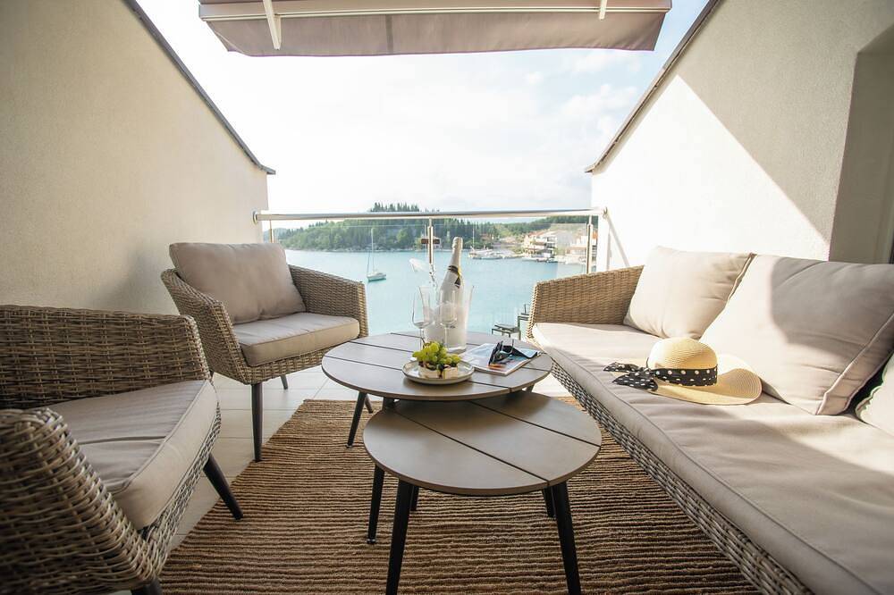 Ganze Wohnung, Adriatic coast retreat - Apartment Antun #5 in Blace, Dubrovnik-Neretva