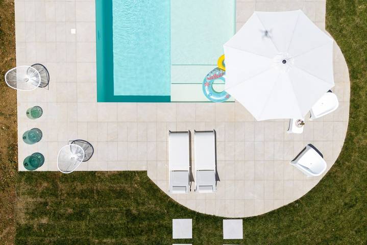 Agriturismo per 4 persone, con Balcone/Terrazza e Idromassaggio nonché Giardino e Piscina a Olmedo