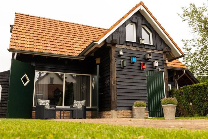 Pension voor 2 personen, with Terras and Tuin as well as Uitzicht in Sallandse Heuvelrug