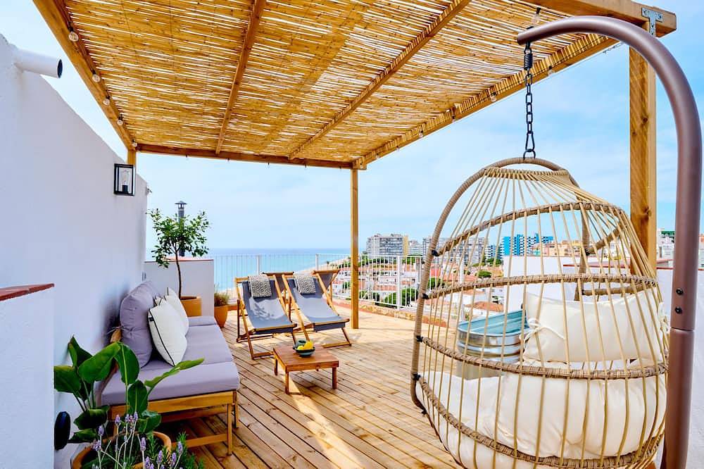 Entire apartment, El Rancho at the beach in Els Pins Blanes, Blanes