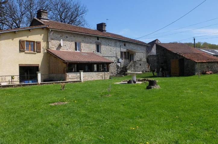 Gîte pour 4 personnes, avec jardin et terrasse dans Sousceyrac-en-Quercy - 3