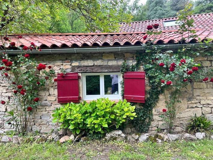 Chambre d’hôte pour 2 personnes, avec Jardin à Roussayrolles