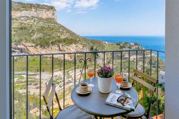 Gîte pour 2 personnes, avec balcon à Scala