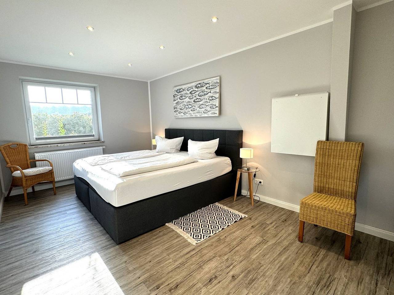 Ganze Wohnung, 5-Sterne Ferienwohnung Kornblume mit Terrasse & großem Garten in Kabelhorst, Ostholstein