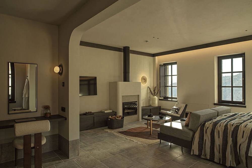The Grand View Suite with large Veranda by Oreno in Tsepelovo, Région d'Ioannina