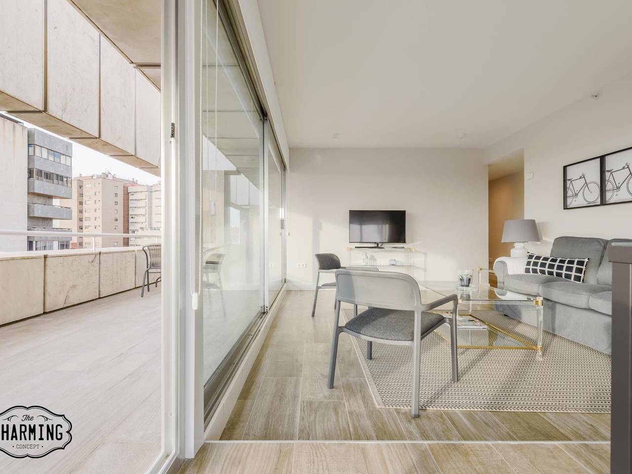 Apartamento vacacional entero, Charming Eurobuilding 2 Exclusive - Espectaculares Vistas, Piscina, Parking in Tetuán (desambiguación), Madrid