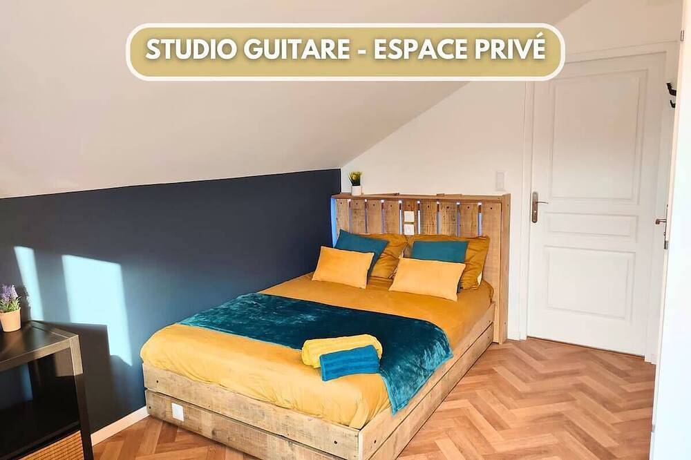 Apartamento entero, Guitar Studio - Music in Champagne in Châlons-en-Champagne, Marne