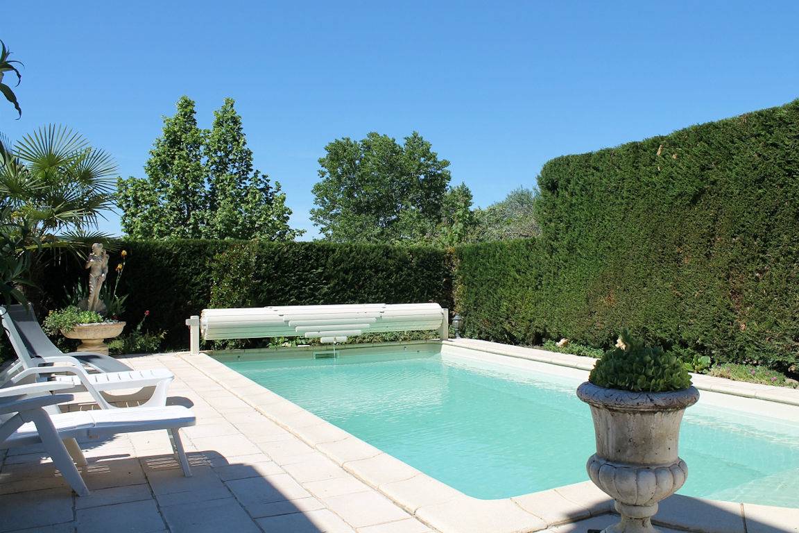 Le Bercail avec piscine privée et chauffée in Veyrignac, Périgord Noir