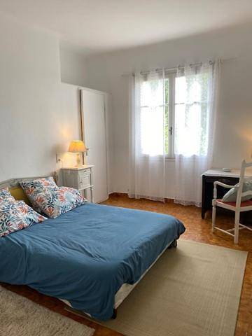 Location de vacances pour 5 personnes, avec vue et jardin, animaux acceptés à Villeneuve - 3