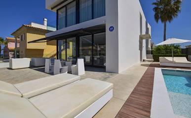 Villa pour 6 personnes, avec terrasse et jardin à Son Serra de Marina