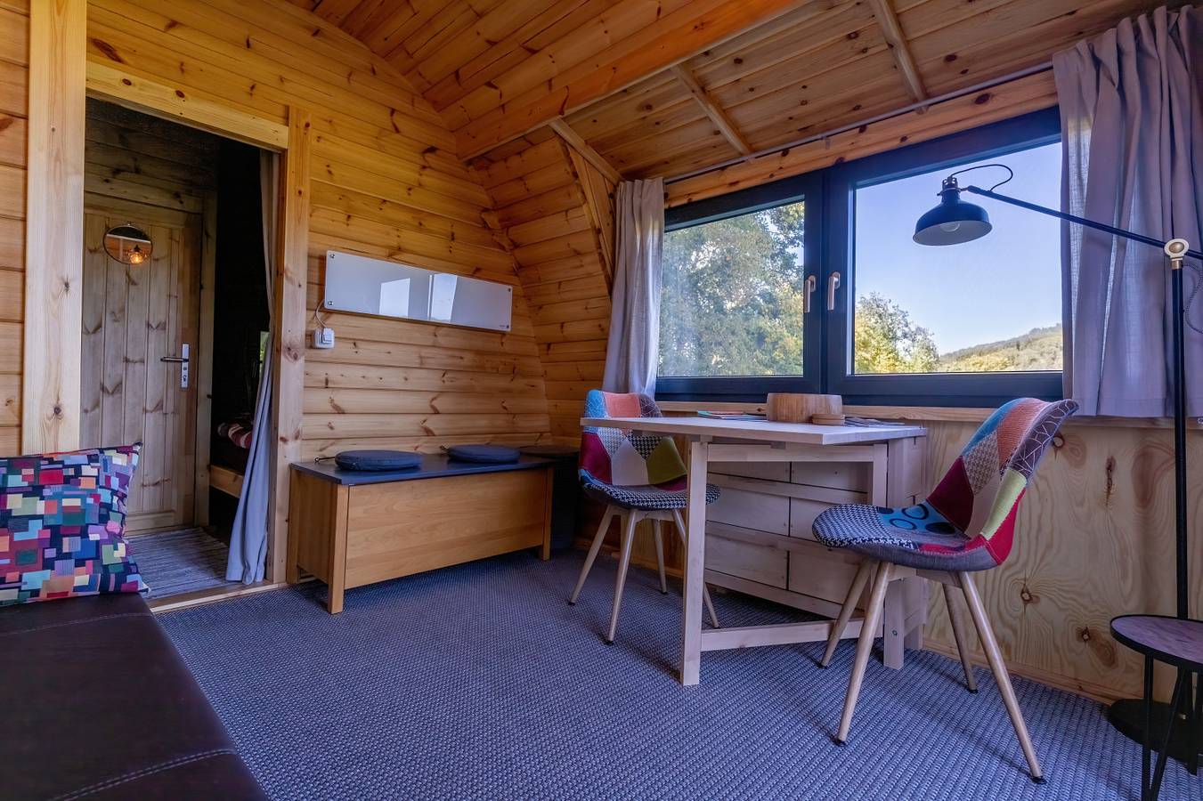 Schönes 2 Personen-Holzhaus inmitten der Natur im Herzen der Eifel in Nideggen, Naturpark Hohes Venn-Eifel