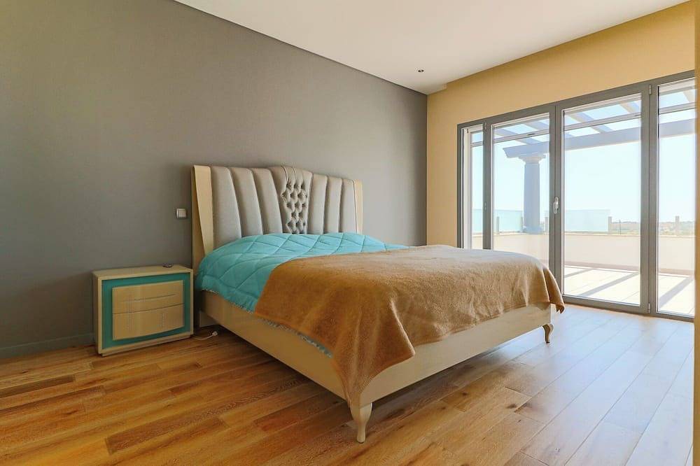 Exceptionally spacious 5 bed villa with swimming pool, snooker table - 155319/Al in Castro Marim, Faro Distrikt