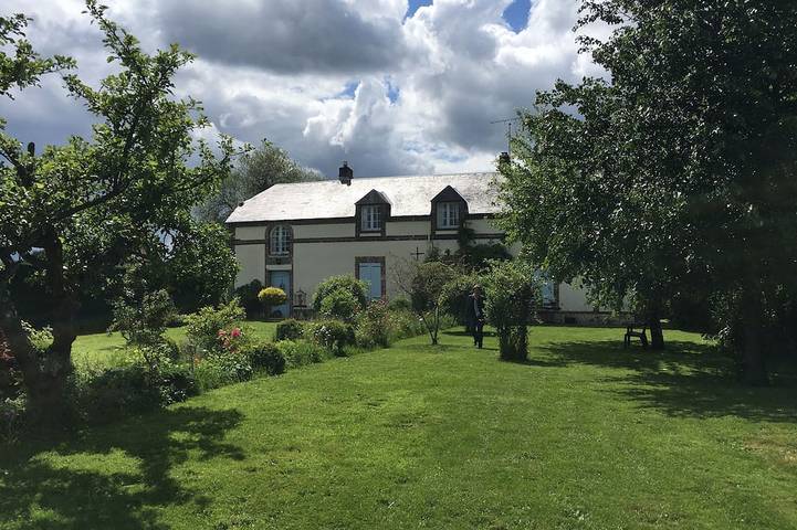 Location de vacances pour 8 personnes à Saint-Evroult-Notre-Dame-du-Bois