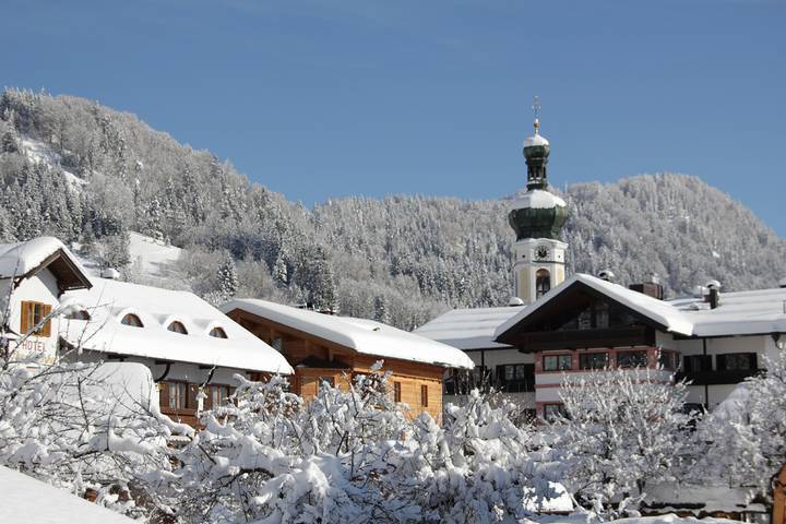 Pension für 2 Personen, mit Balkon und Terrasse sowie Garten und Sauna in Reit im Winkl - 4