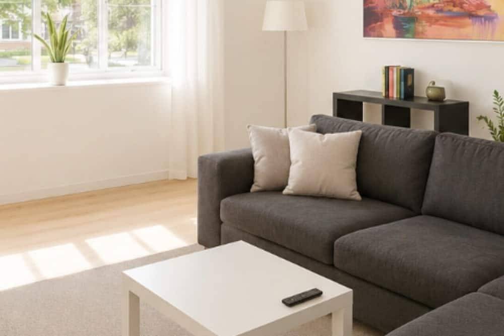 Ganze Wohnung, Java Themed Apartment Near Central St in Aalborg in Aalborg, Limfjord in Nordjütland
