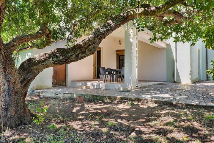 Holiday Home 'The Pearl Of The Sea' with Mountain View, Private Garden and Wi-Fi in Olbia, Gallura