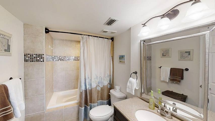 Apartment for 8 people, with balcony and pool in St. Augustine