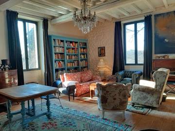 Chambre d’hôte pour 2 personnes, avec jardin ainsi que vue et piscine à Haux