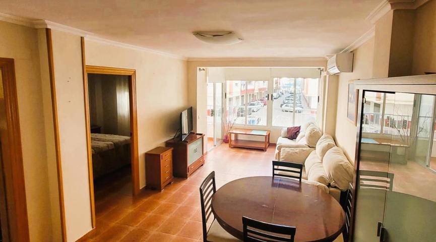 Apartamento para 6 personas, con vistas y balcón en Puerto de Sagunto