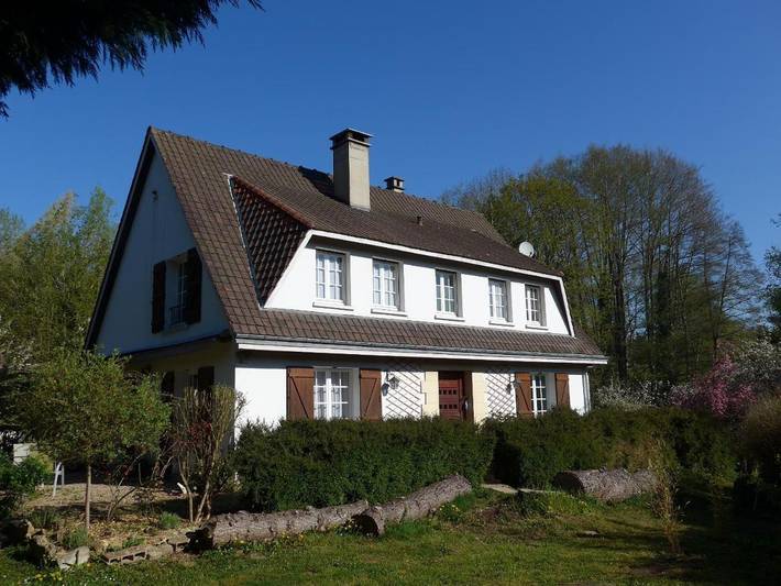 Chambre d’hôte pour 2 personnes, avec Terrasse et Jacuzzi ainsi que Jardin et Vue