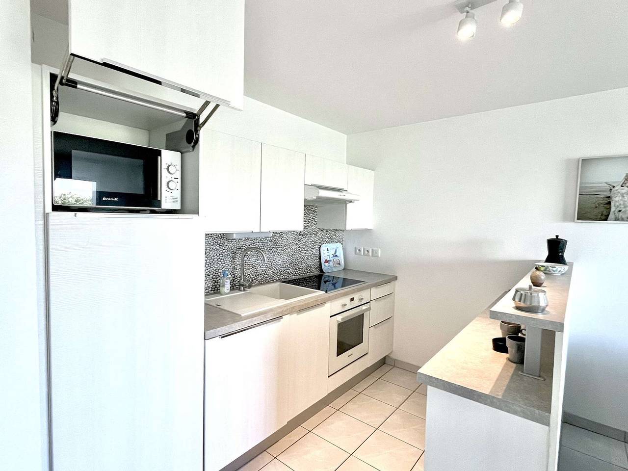 Apartamento entero, Etel: Apartamento 2 hab 42m², balcón, parking, cerca playa, se admiten mascotas in Étel, Côte des Mégalithes