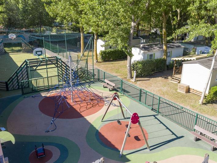 Caravane pour 4 personnes, avec piscine au Le Grau-du-Roi - 4