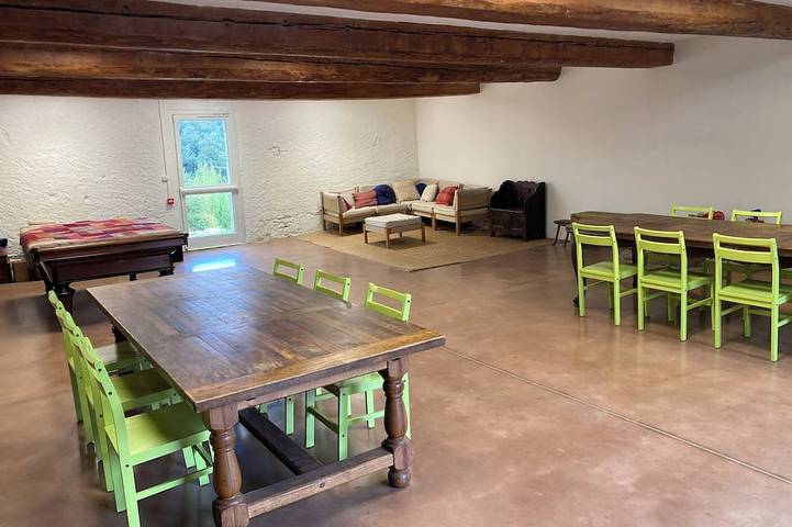 Chambre d’hôte pour 15 personnes à Laure-Minervois - 2