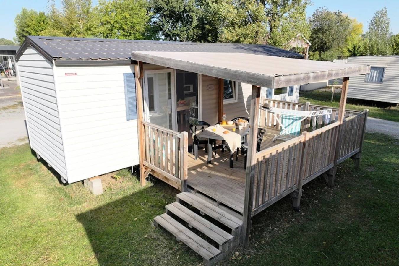 Zecamping 3 étoiles piscine animaux acceptés fitness locatif 40m2 in Vensac, Région de Lesparre-Médoc