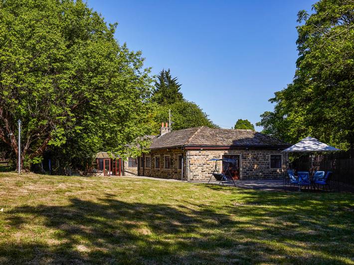 Holiday rental for 8 people, with garden, with pets in Bradford