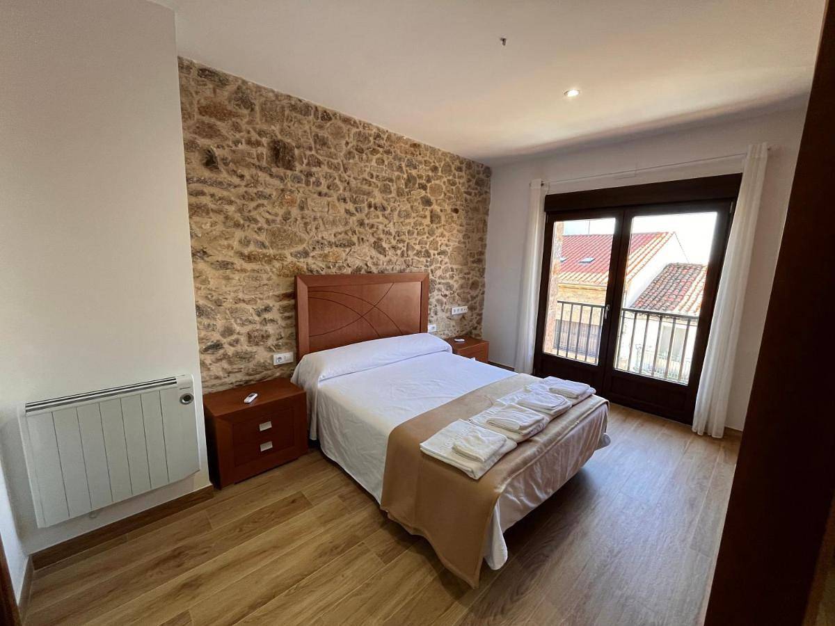Apartamento entero, One-Bedroom Apartment in Piornal, Valle del Jerte