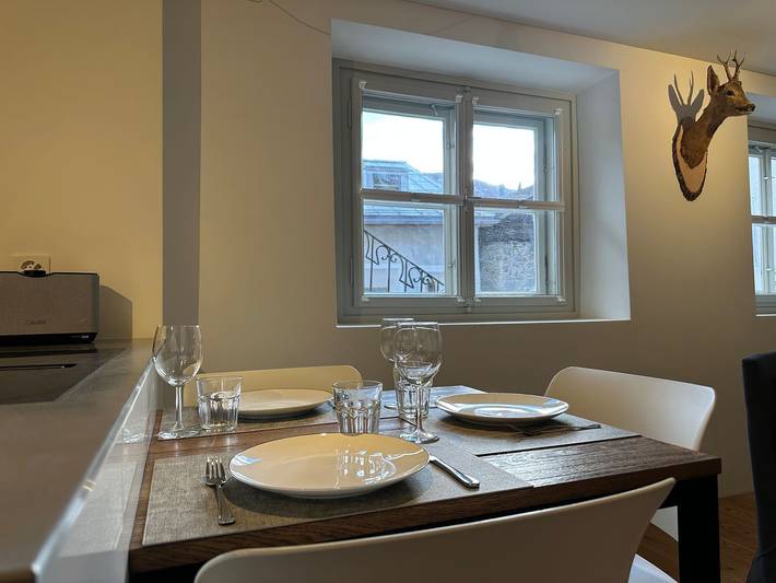 Ganze Wohnung, Chesa Unica - Bijou mit Wellness in Zuoz, Sankt Moritz