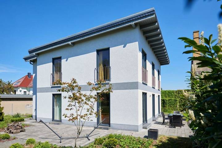 Ferienhaus für 6 Personen, mit Terrasse und Garten im Leipziger Neuseenland