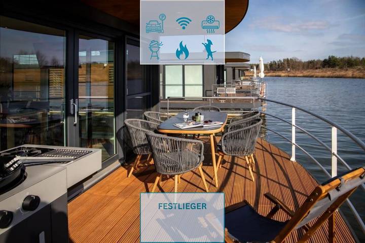 Ferienhaus für 6 Personen, mit Terrasse und Seeblick sowie Ausblick, mit Haustier