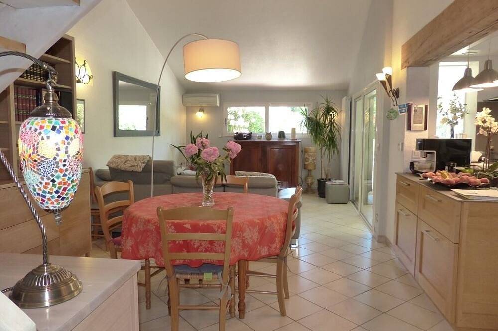 House With Private Swimming Pool 10 Minutes From The Beaches 4* Tourist House in Cabestany, Mediterranean Coast (France)