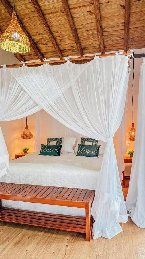 Maison d’hôte pour 3 personnes, avec vue et terrasse ainsi que jardin et piscine, animaux acceptés à Trancoso - 3