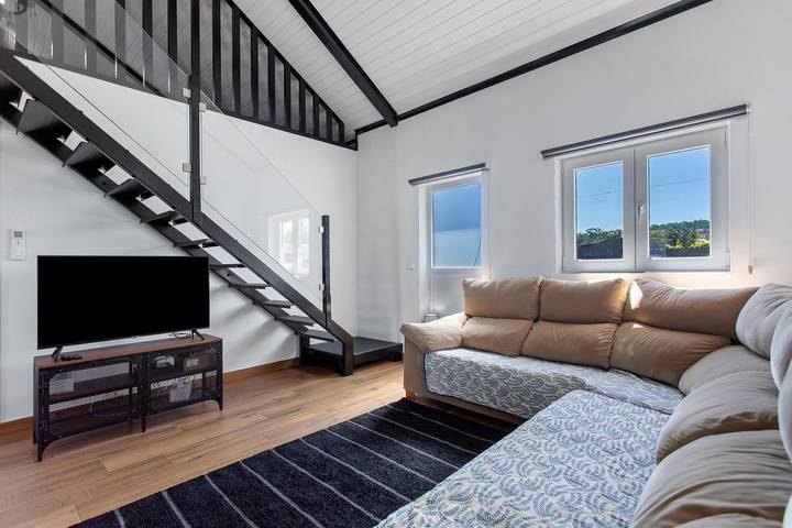 Maison de vacances 'Casa Do Canudo' avec piscine privée, terrasse privée et Wi-Fi in Marinha Grande, Leiria District