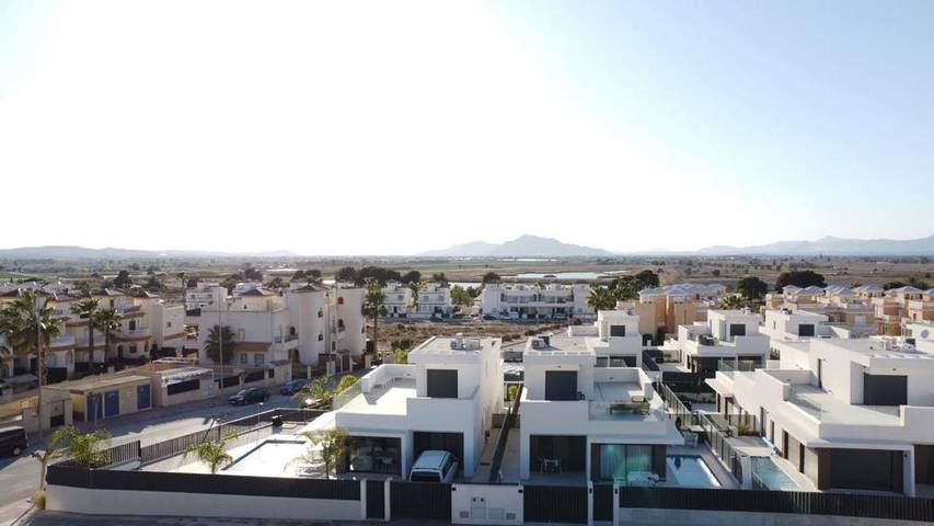 Casa rural para 3 personas, con Terraza además de Jardín y Piscina en San Fulgencio - 3