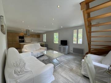 Location De Vacances pour 6 Personnes dans Burosse-Mendousse, Région de Pau, Photo 3