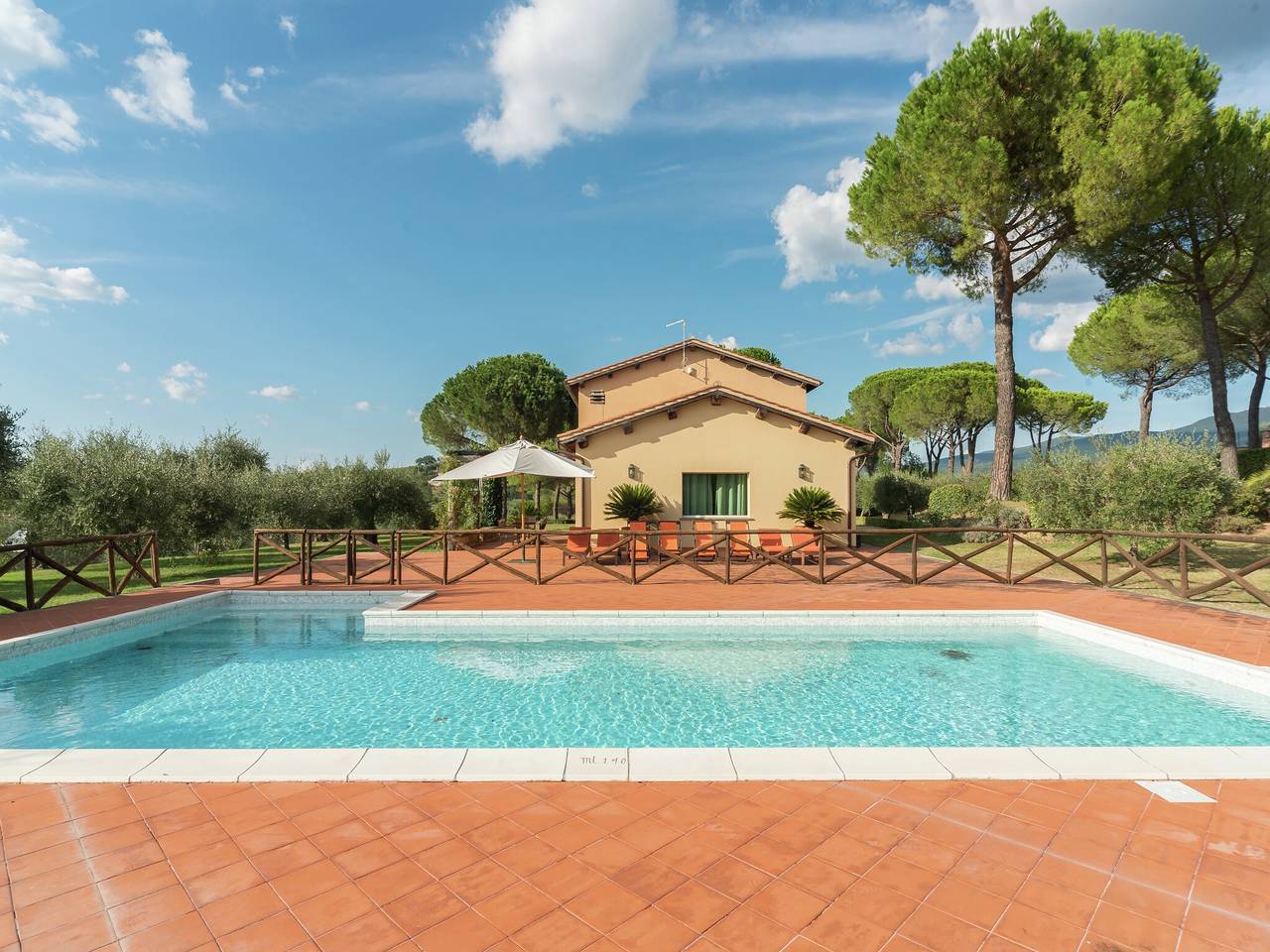 Villa a Magliano Sabina con piscina privata in Magliano Sabina, Provincia di Rieti