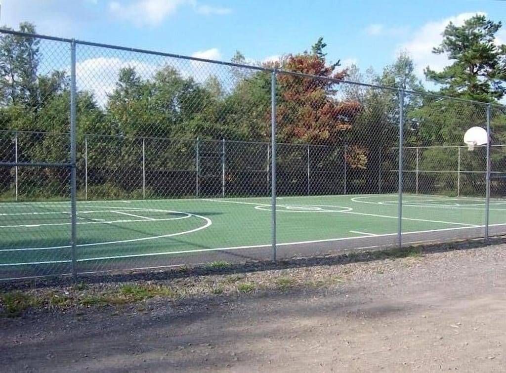 Chalet for 10 Guests in Carbon County (PA)