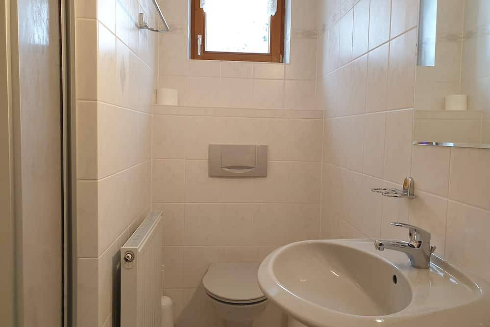 Ganze Wohnung, Siegmundsburger Haus Werraquelle hier Apartment \"Rennweg\" - ebenerdig, tierlieb in Neuhaus am Rennweg, Rennsteig