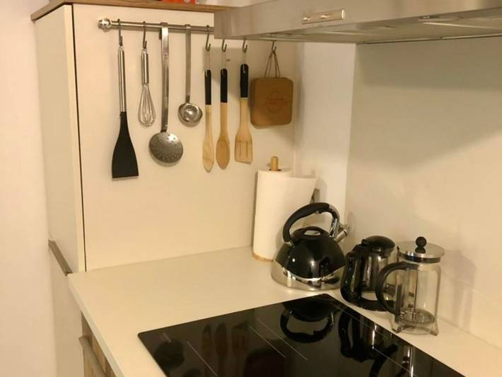 Ganze Ferienwohnung, Kleines Studio am Waldrand - Appartement/Fewo, Dusche, Wc, Wohn-/Schlafraum in Wissembourg, Region Weißenburg