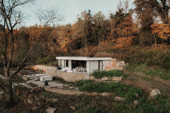 Location de vacances pour 4 personnes, avec Jacuzzi et Terrasse ainsi que Jardin et Piscine à Eupen - 2