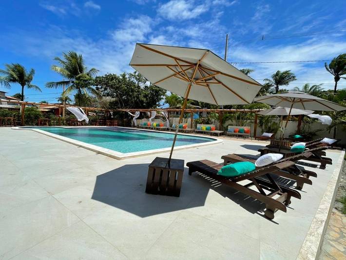 Pousadas para 3 pessoas, com piscina e jardim e ainda balcão em Barra Grande