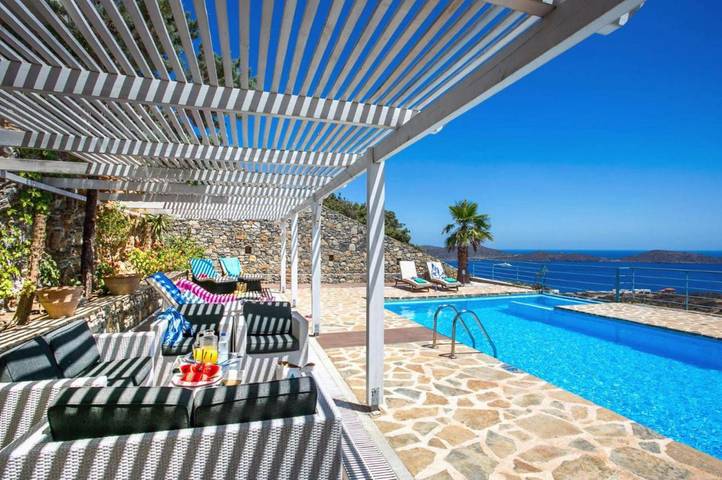 Location de vacances pour 6 personnes, avec jardin et terrasse dans Elounda - 4