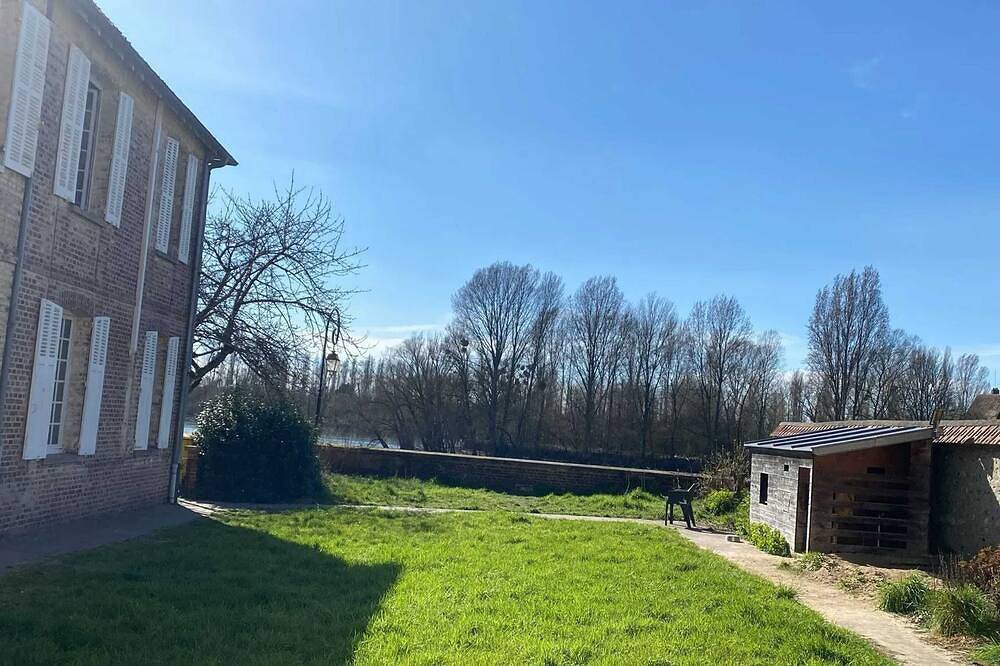 Entire apartment, Homerez - Apartment Les Andelys in Les Andelys, Les Andelys region